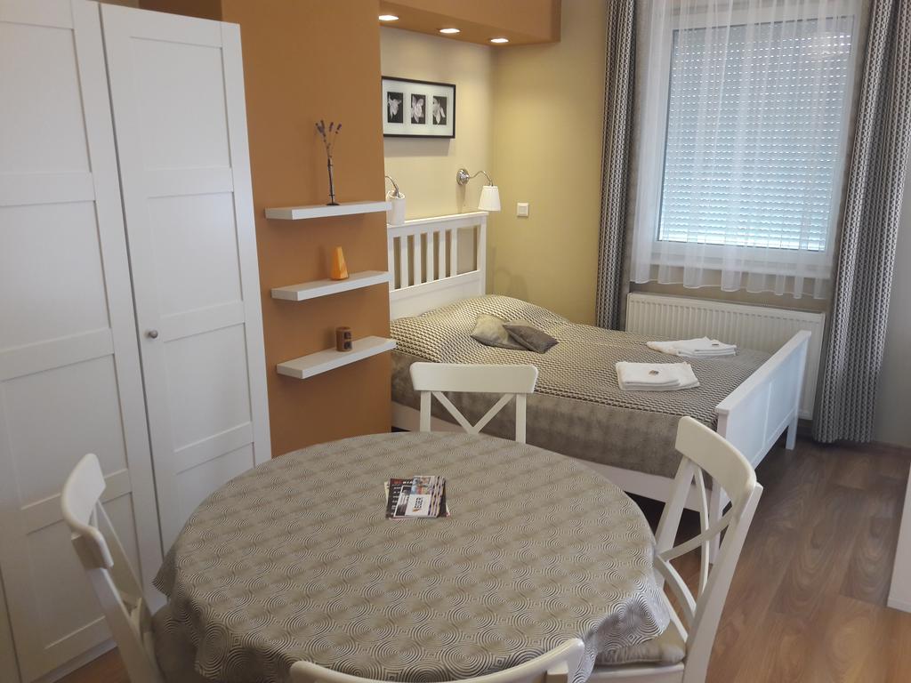 Orchidea Apartman Eger Ngoại thất bức ảnh